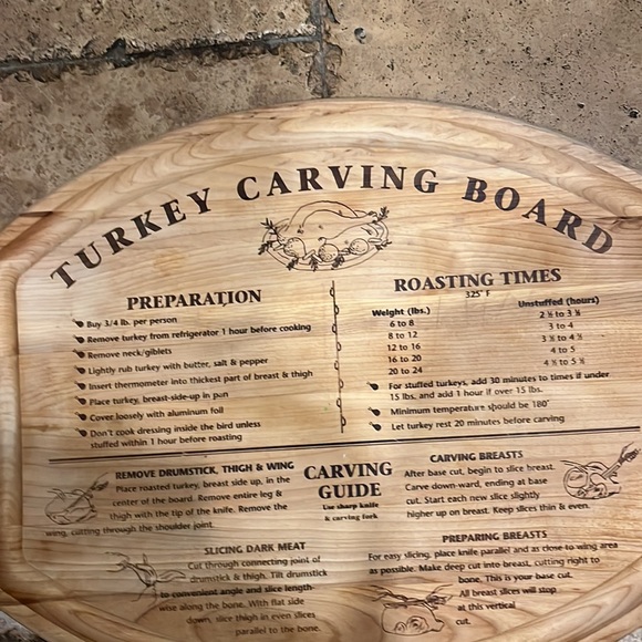 No Brand Turkey Wood Carving board with edge for drippings.20” X 16” - Picture 7 of 7
